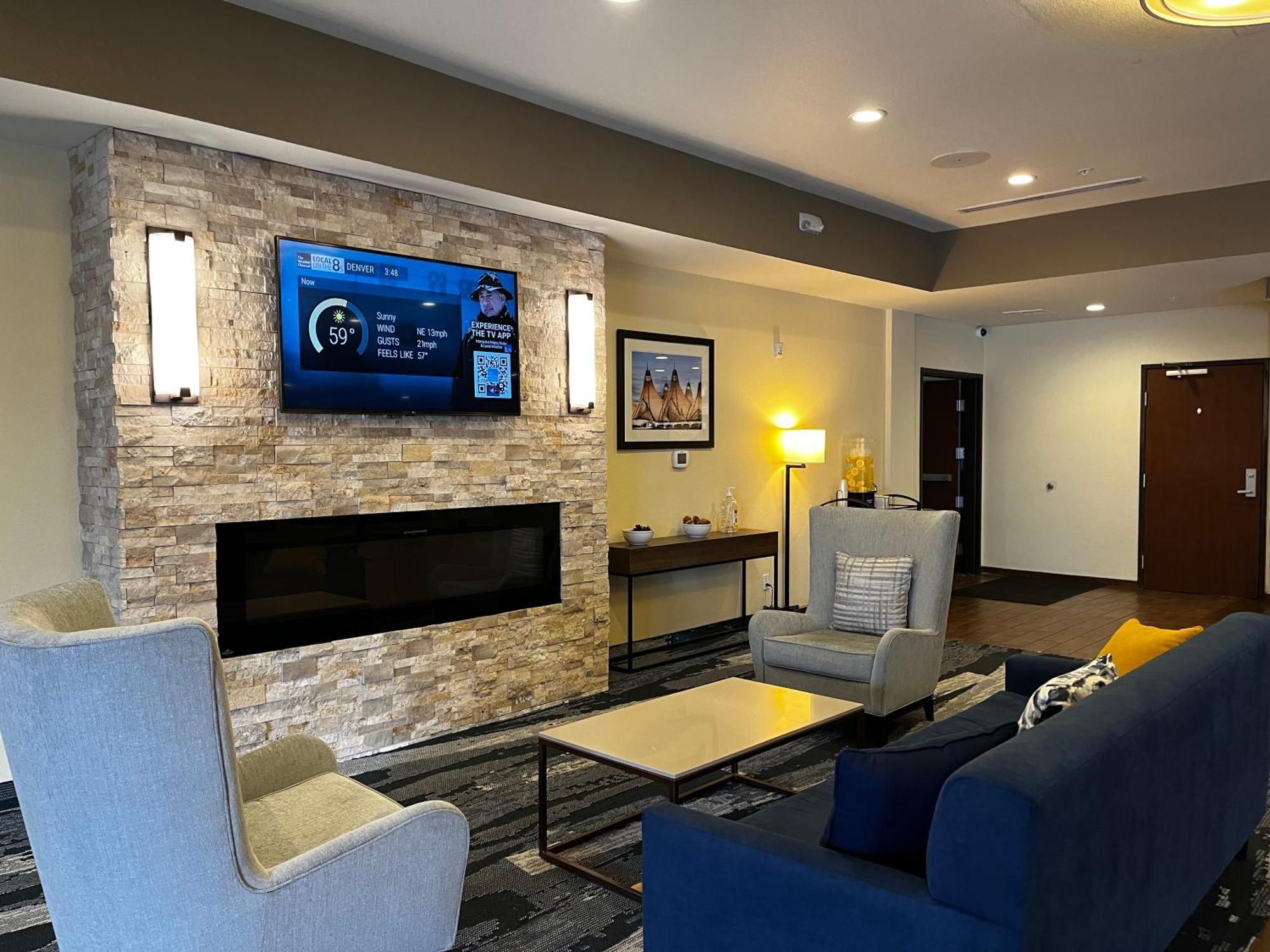 Hotel Comfort International Airport