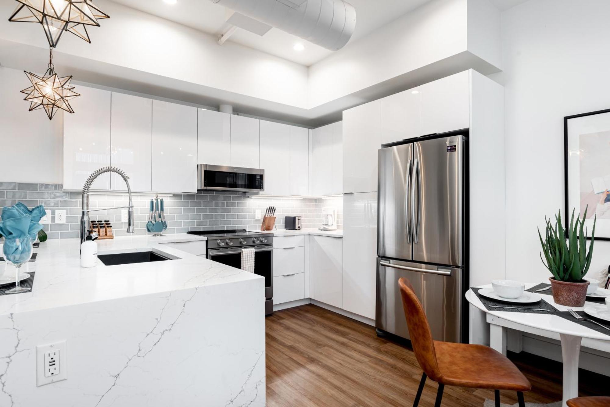 3198 Bohemian Hideaway At Rino Art Lofts *