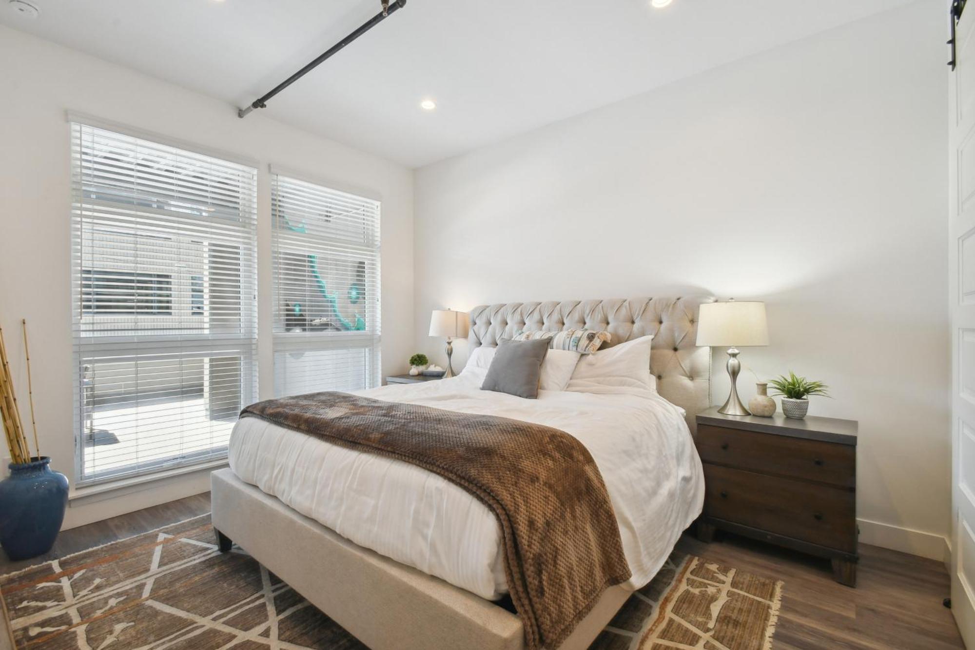 3198 Industrial Chic At Rino Art Lofts Holiday home *
