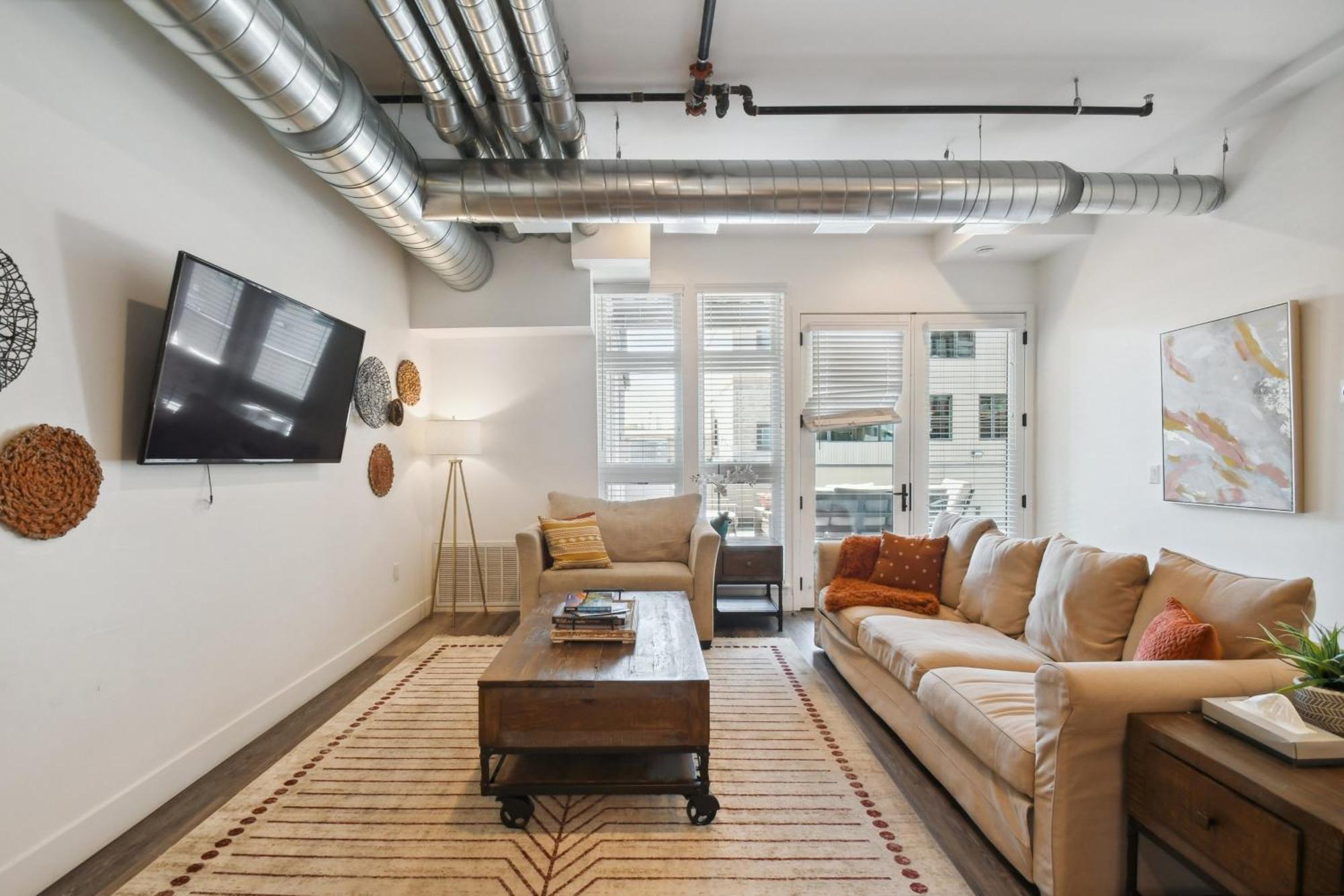 Holiday home 3198 Industrial Chic At Rino Art Lofts *