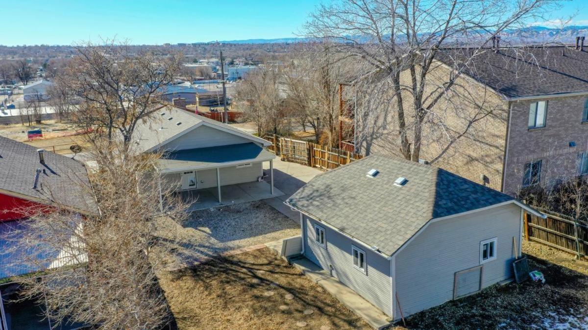 3 Bed With Huge Yard Near Hidden * Denver