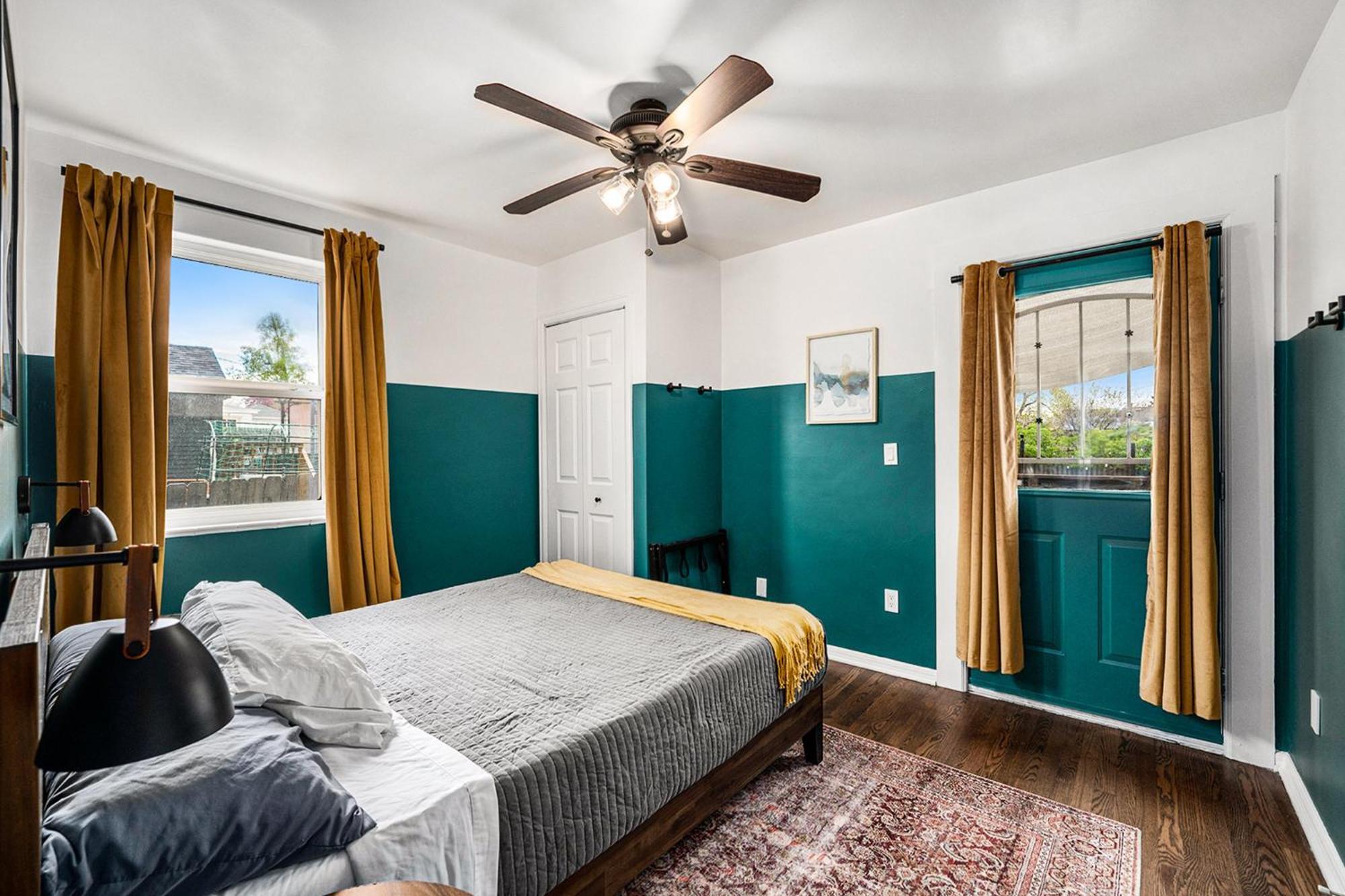 The Coloradical Crashpad! W Fire Pit & Hot Tub Holiday home