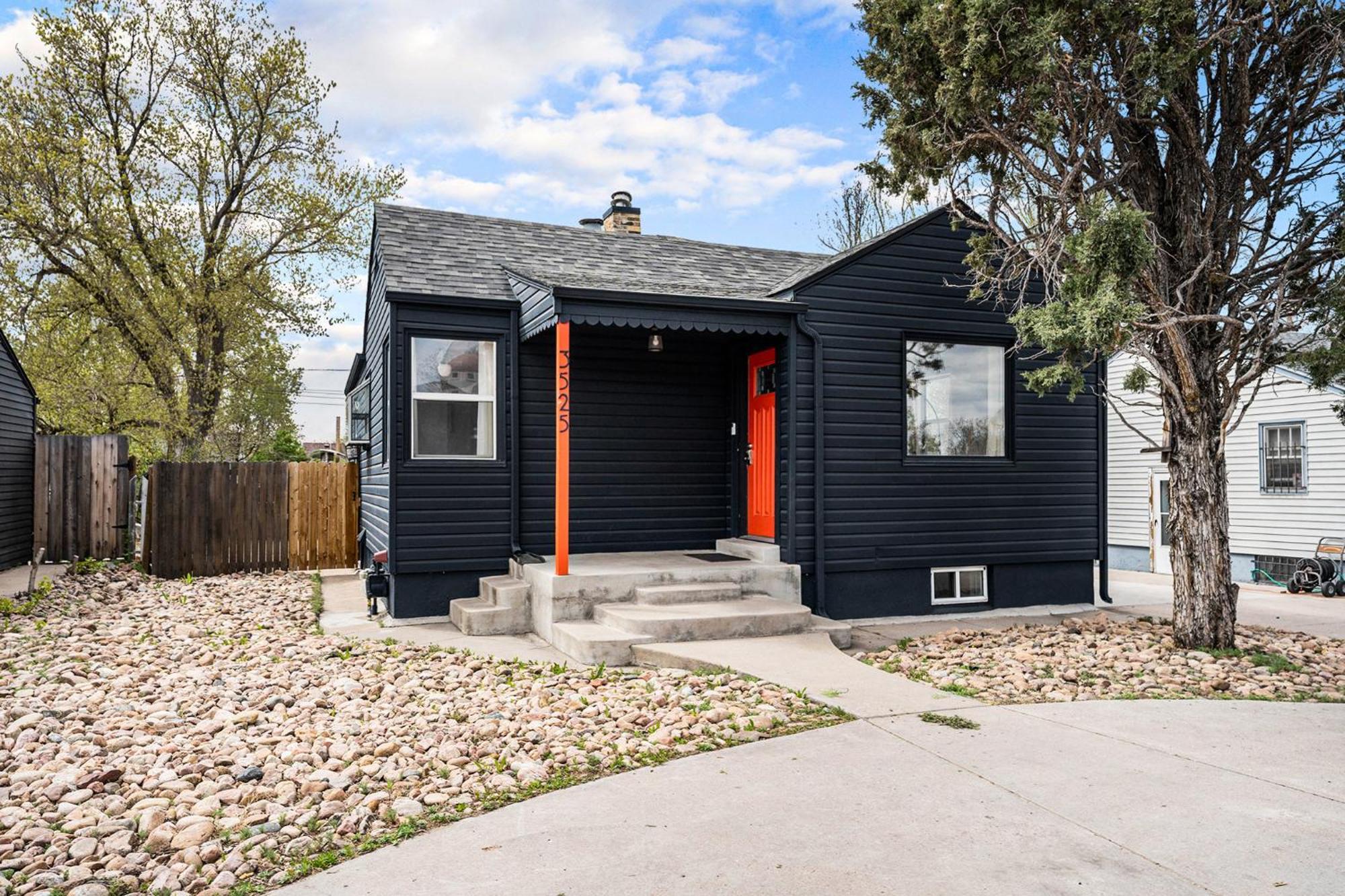 The Coloradical Crashpad! W Fire Pit & Hot Tub *