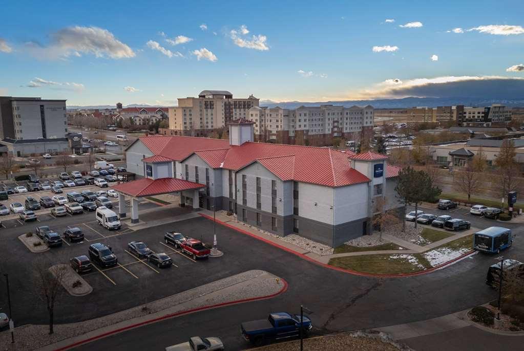 Americinn & International Airport Hotel