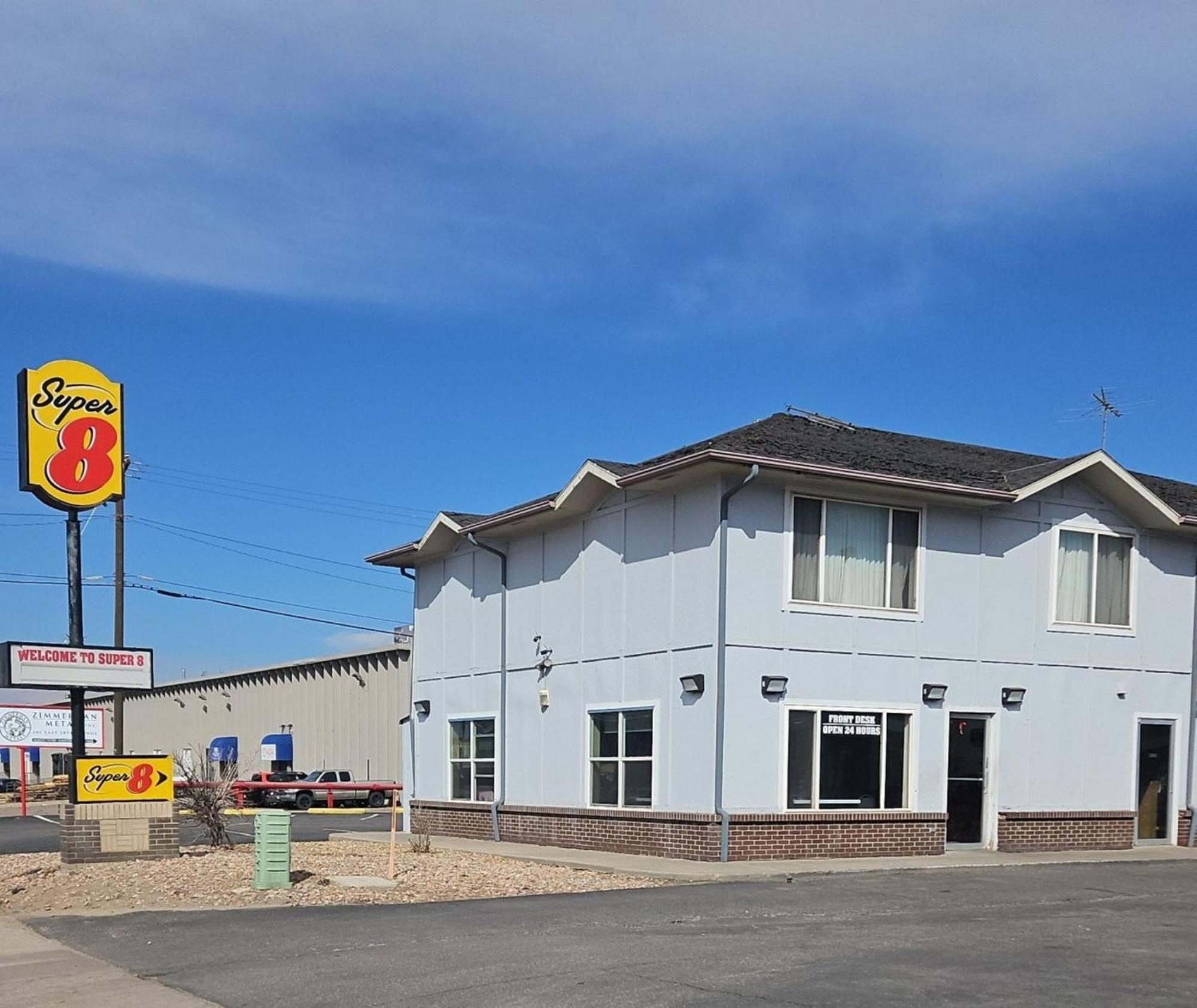 Motel Super 8 By Wyndham 2*