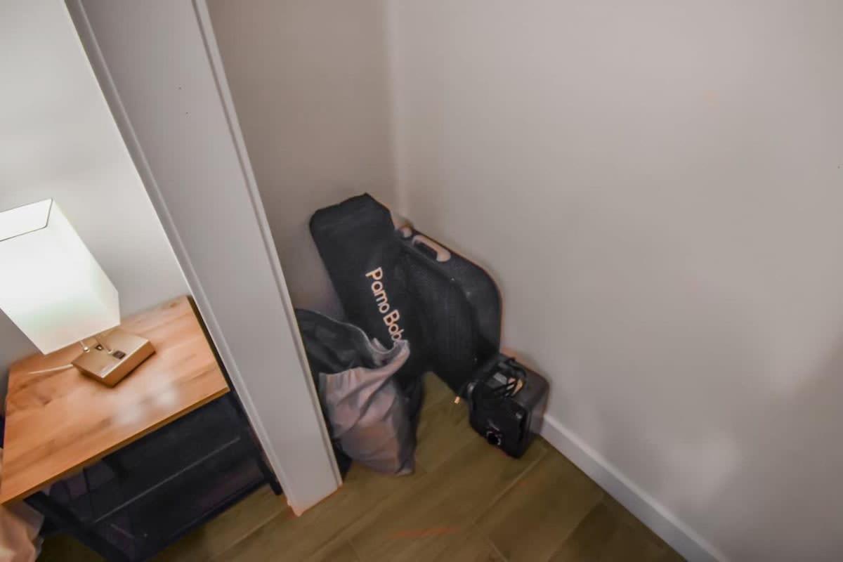 Gorgeous 2-king-bed Lower Unit In Holiday home *
