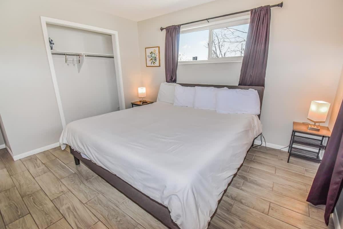 Gorgeous 2-king-bed Lower Unit In *