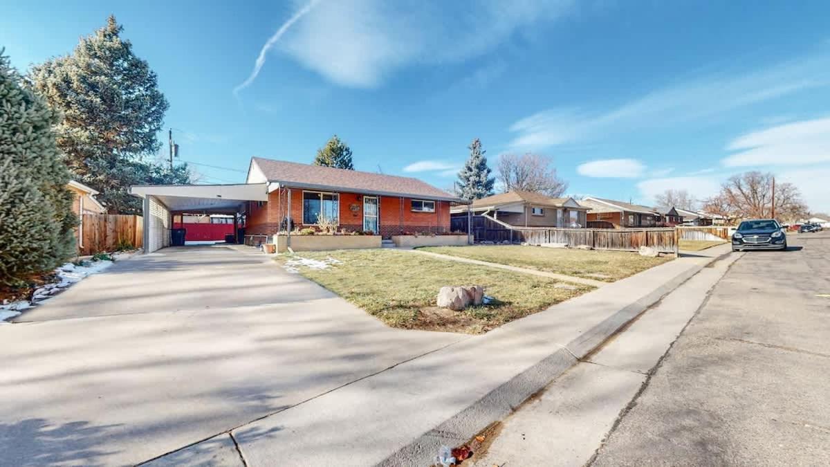 Holiday home Spacious Family With King Beds And Big Yard Denver