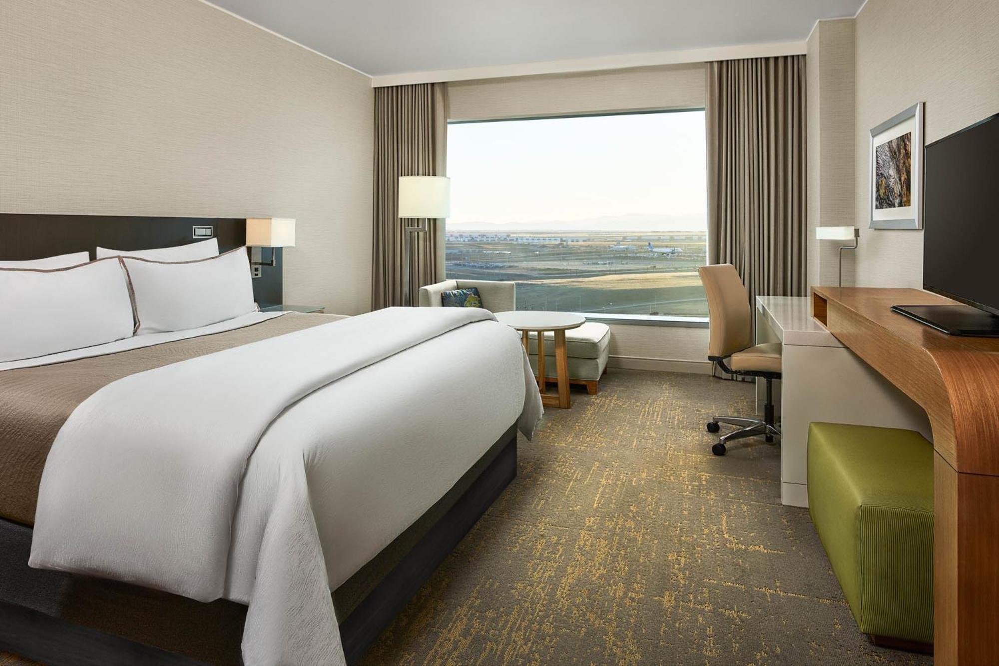 The Westin International Airport 4* Denver