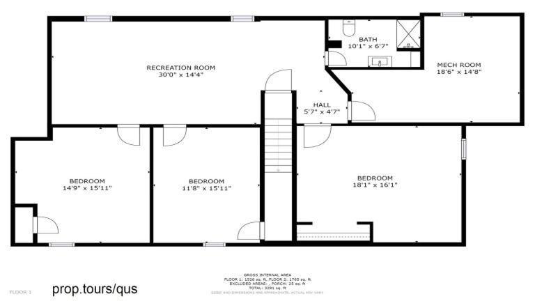 Holiday home Sunny Family In With Huge Yard And Hot Tub