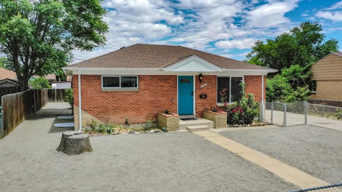 Bright & Spacious Upper Unit With Two Bedrooms In *
