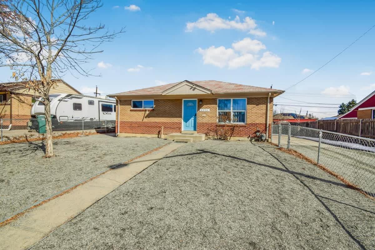 Awesome Two Bedroom Family Upper Unit In * Denver