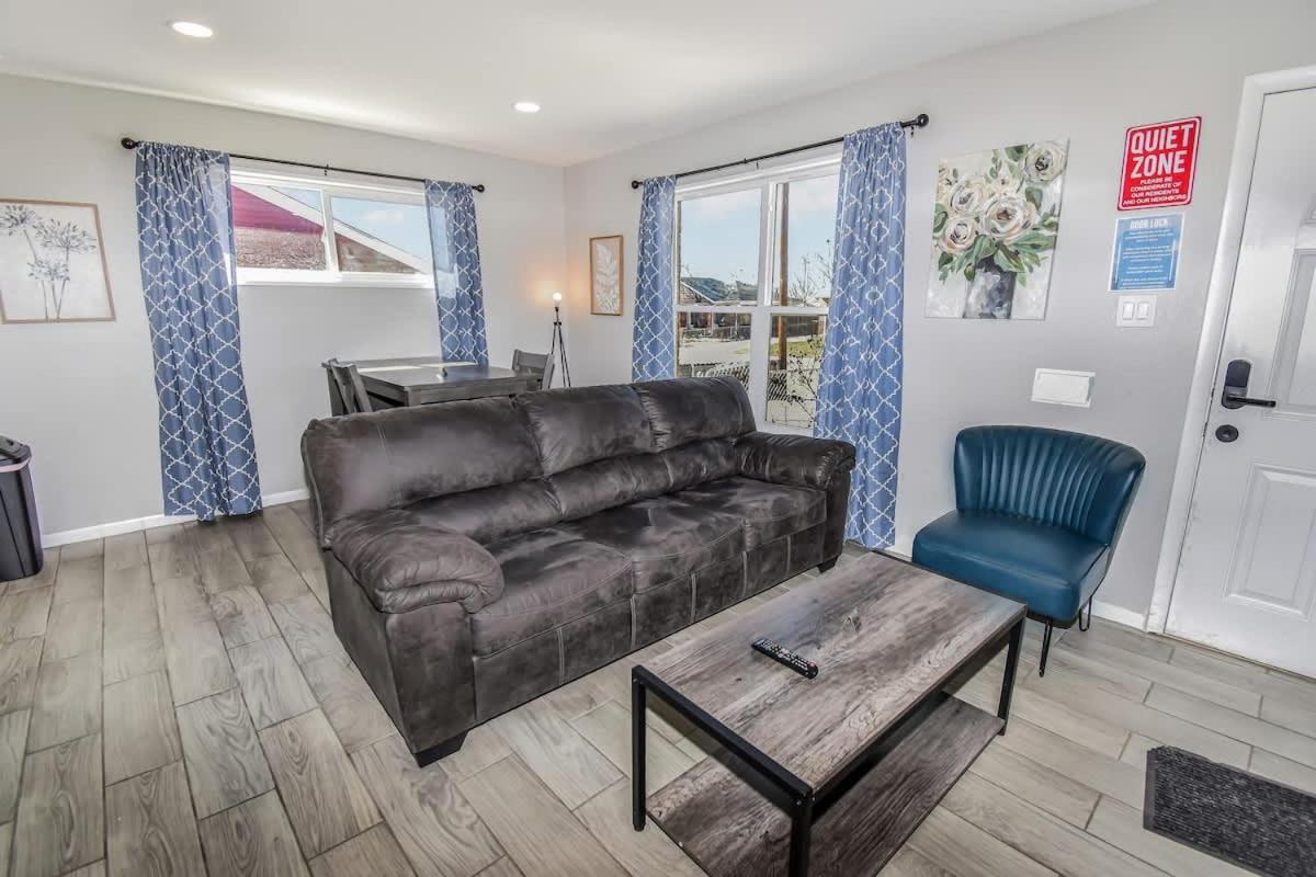 Awesome Two Bedroom Family Upper Unit In *