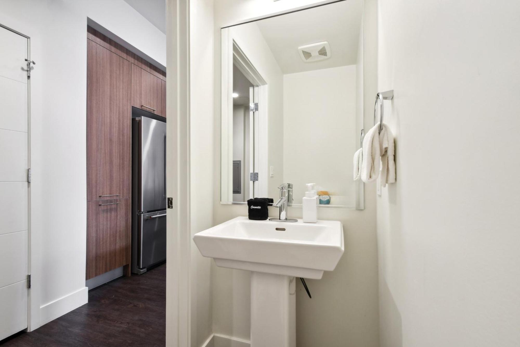 Holiday home 2880: Japandi Minimalism At Espadin Denver