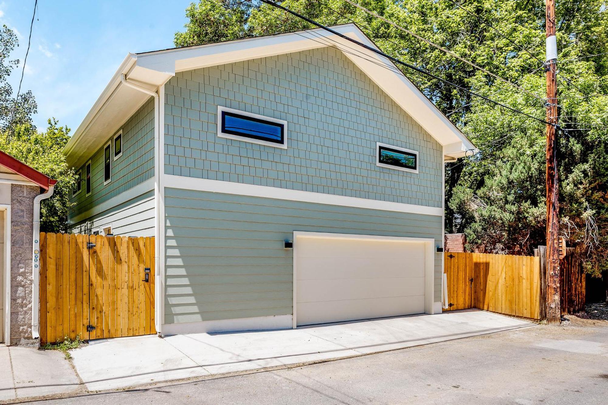 Apartment Less Than 1 Block To Park New-build In Denver! *