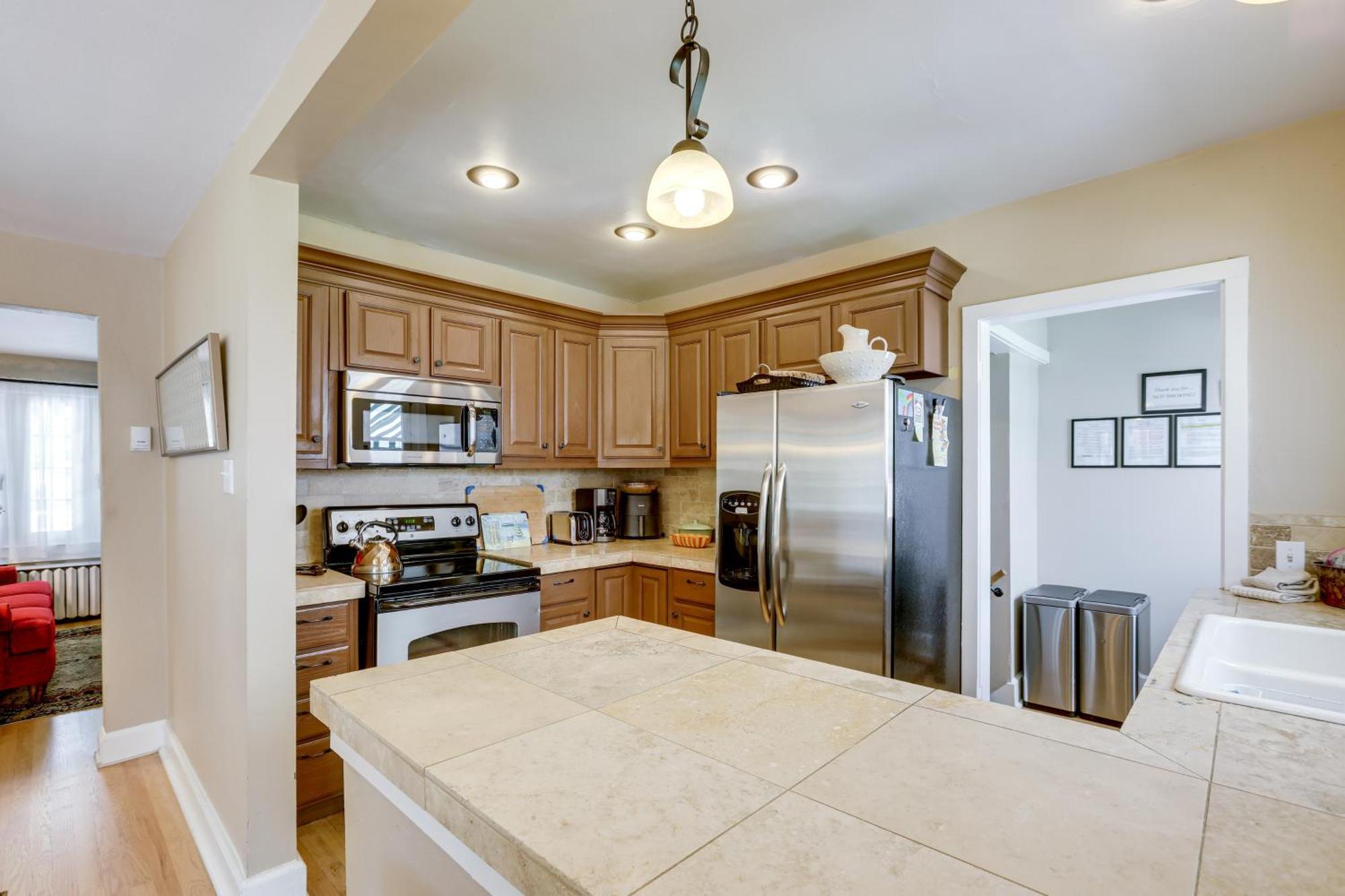 Centrally Located Retreat With Yard And Grill! Holiday home Denver