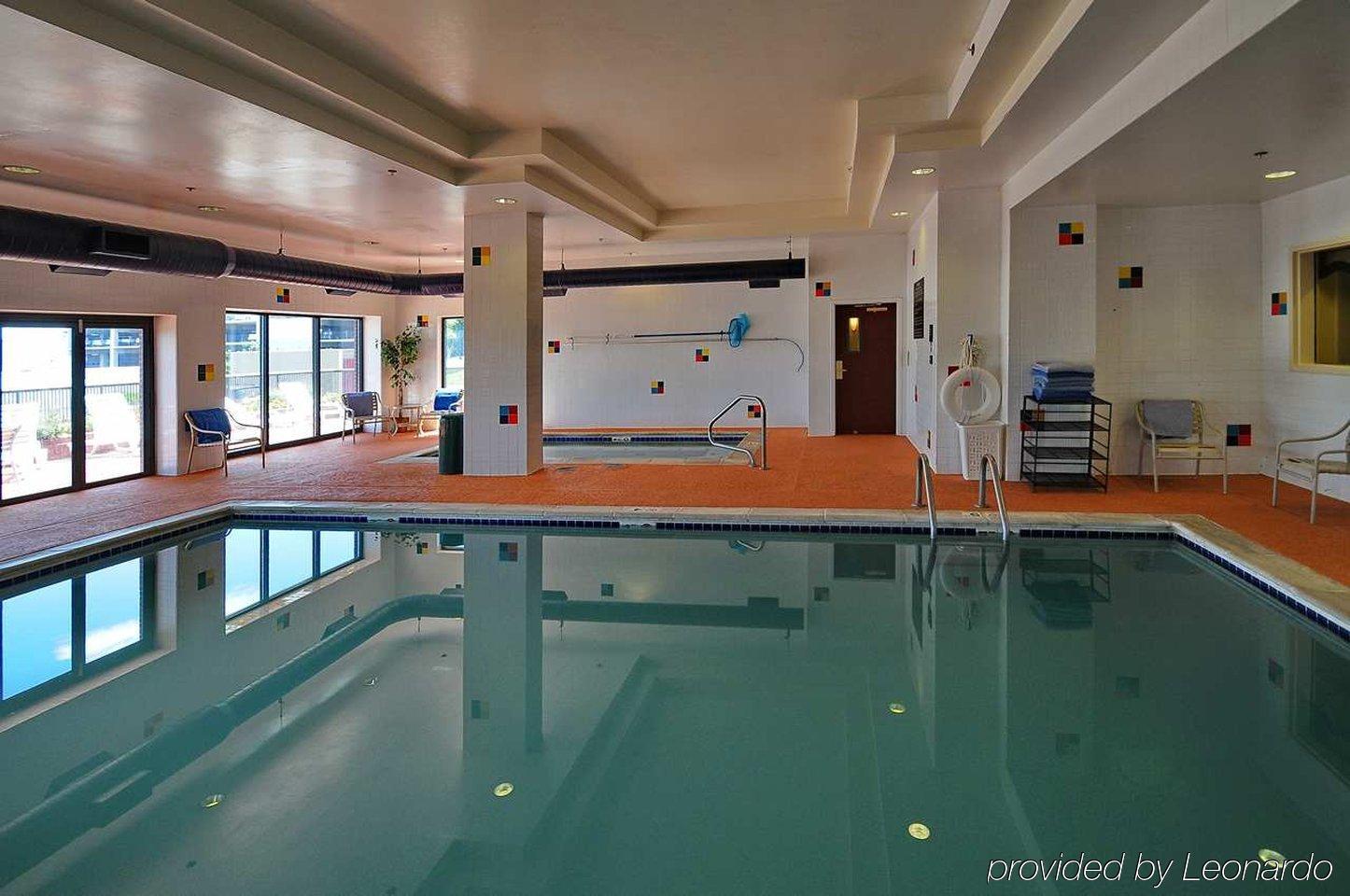Hotel Hampton & Denver-cherry Creek 3*