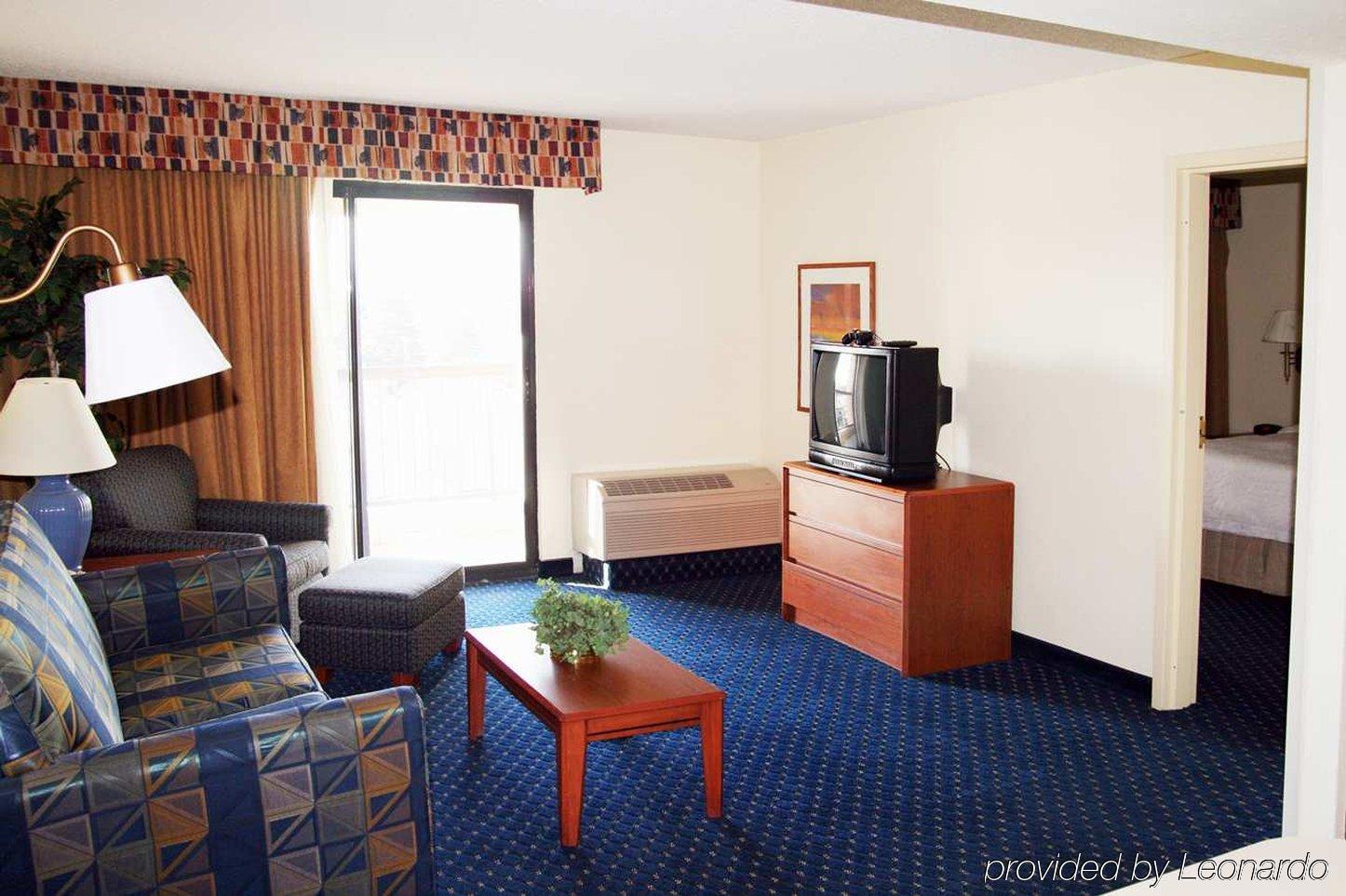 Hampton & Denver-cherry Creek Hotel Denver