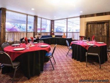 Ramada By Wyndham Downtown Hotel