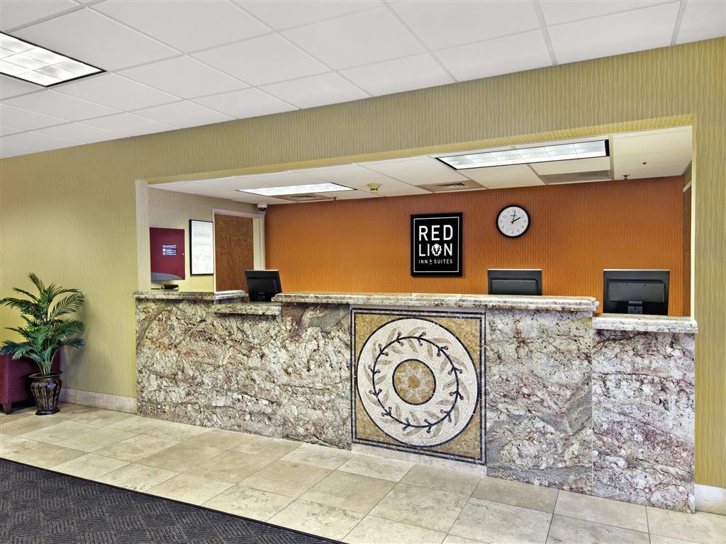 Hotel Americinn & International Airport 2*