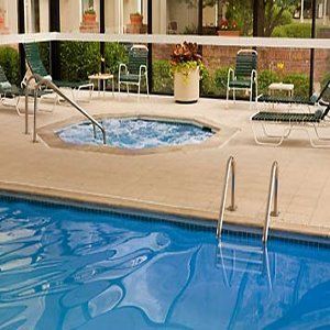 Courtyard By Marriott Park Denver