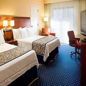 Courtyard By Marriott Park Denver