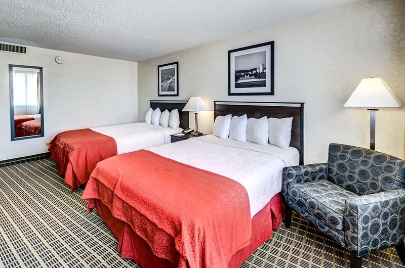 Clarion Hotel