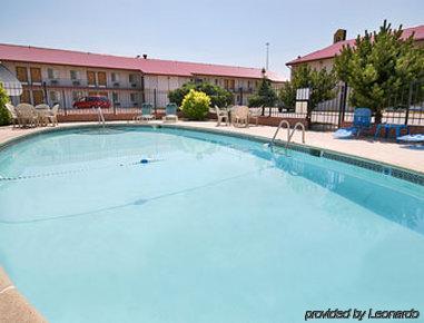 Super 8 By Wyndham Motel Denver