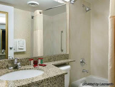 Plaza Hotel 3*