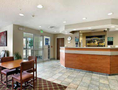 Microtel & By Wyndham Airport Denver
