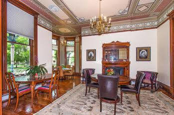 Lumber Baron And Gardens Denver