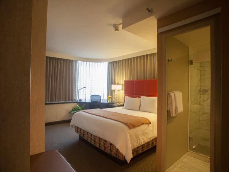 Express Downtown By Ihg Hotel