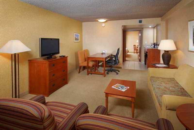 Embassy By Hilton International Airport 4* Denver