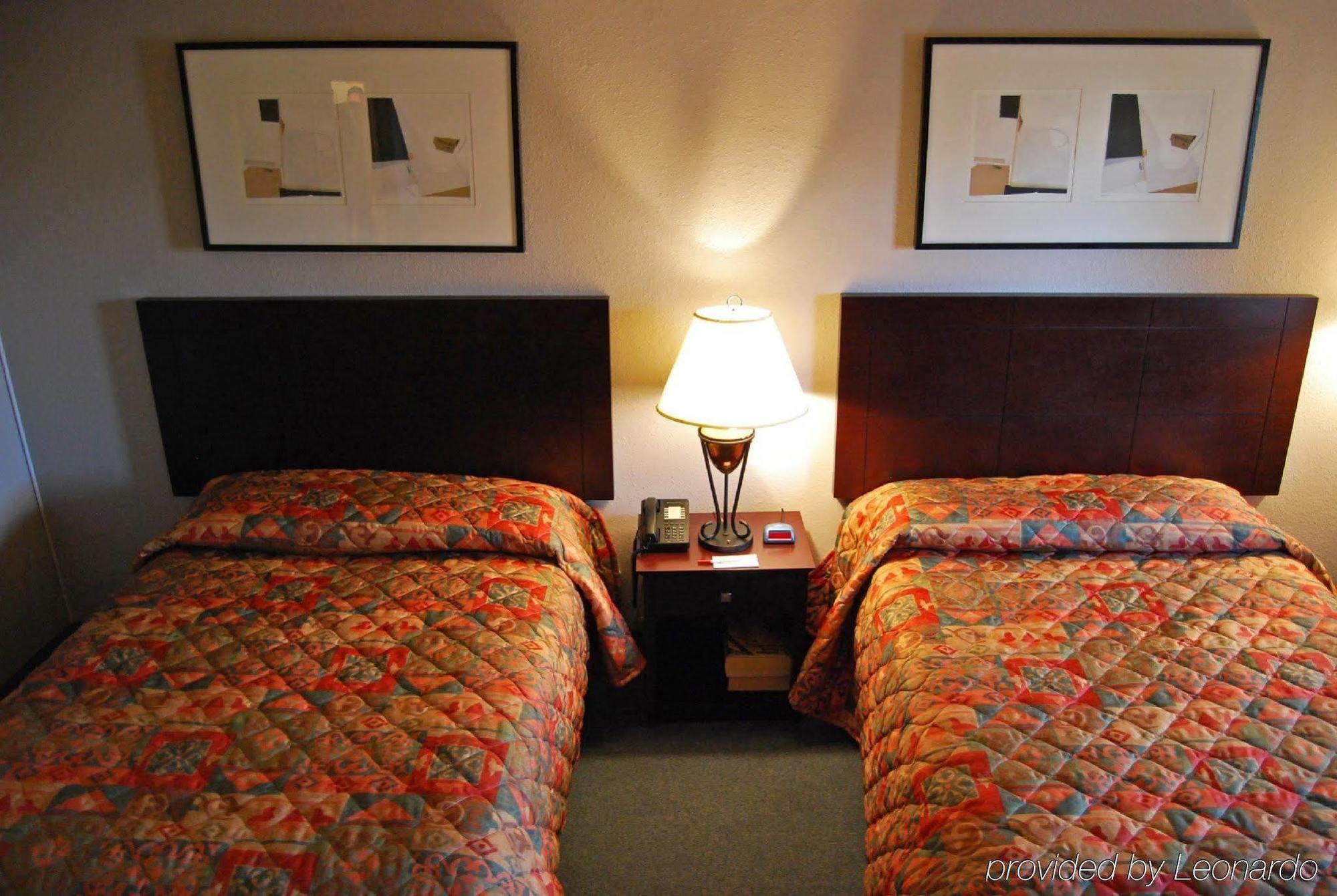 Motel Days By Wyndham Downtown Denver
