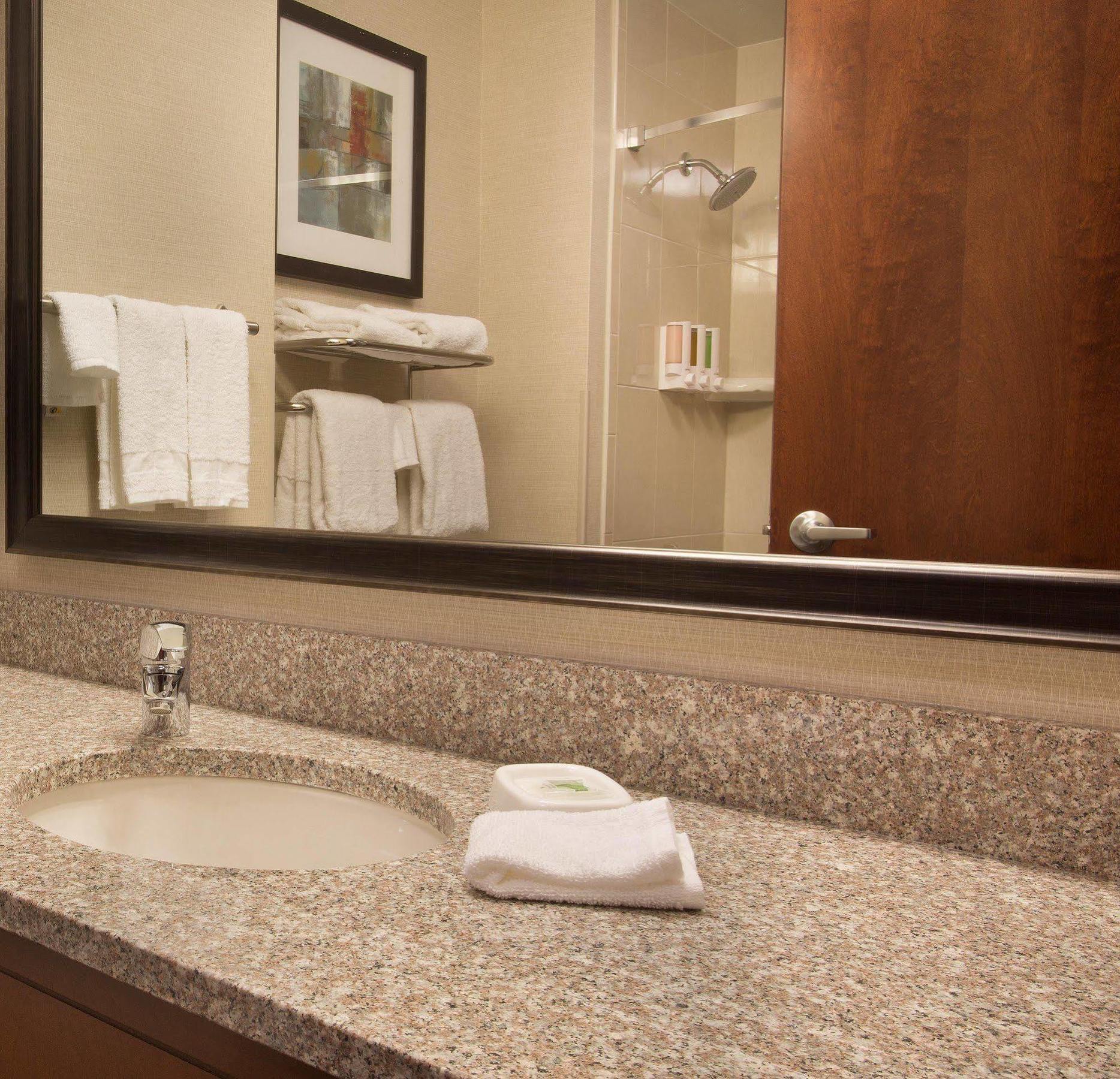 Hotel Drury And Park 3*