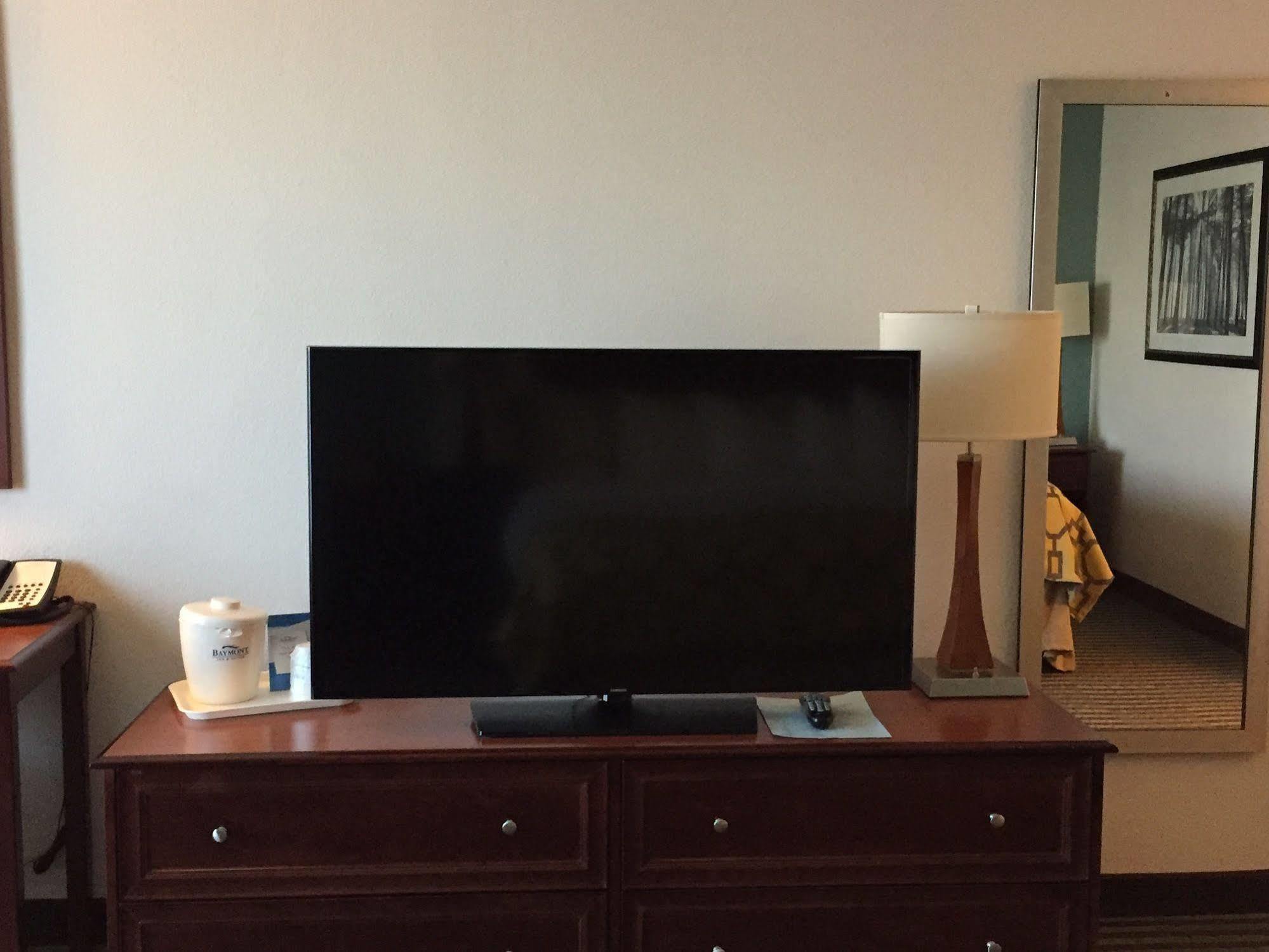 Baymont By Wyndham International Airport Hotel Denver