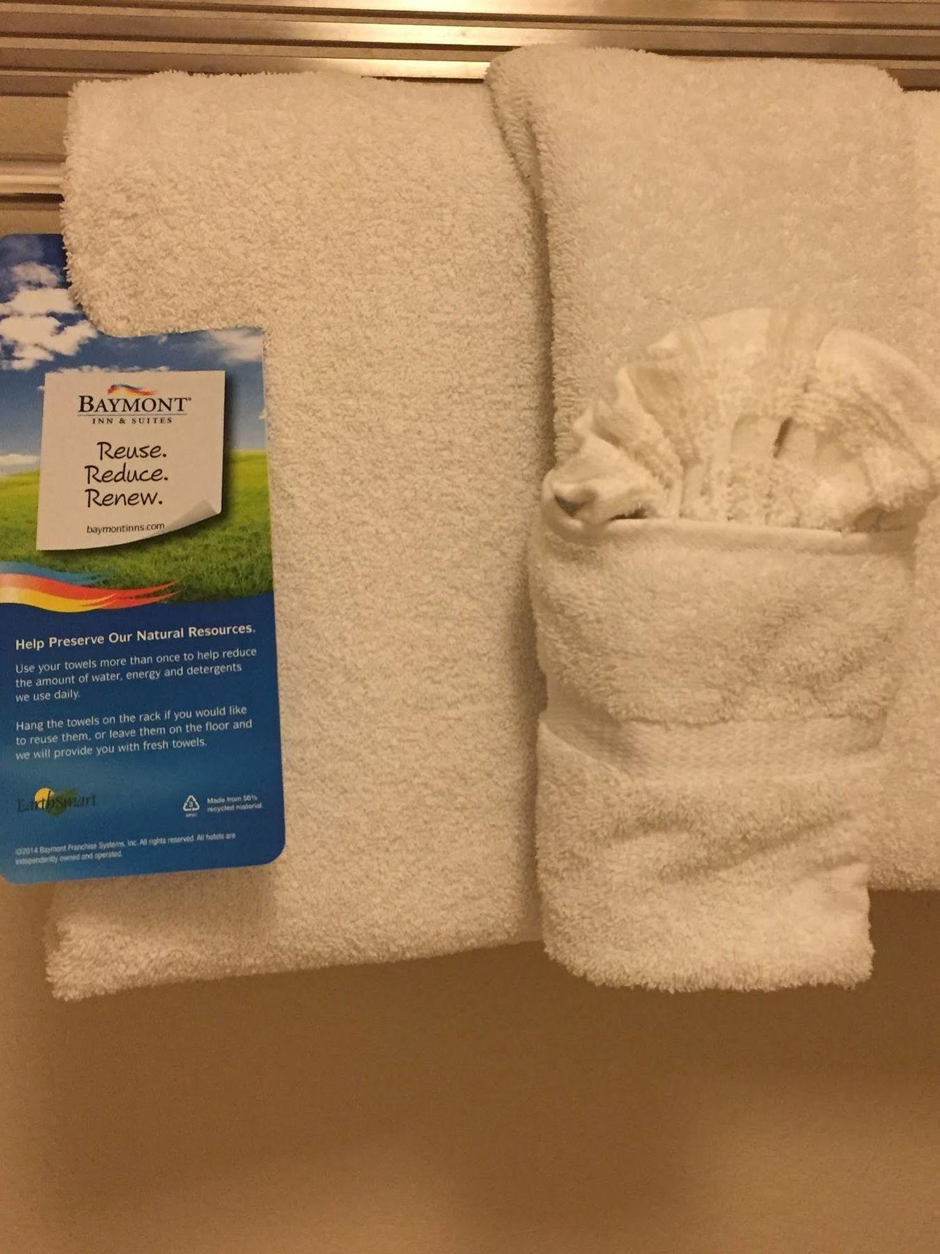 Hotel Baymont By Wyndham International Airport Denver