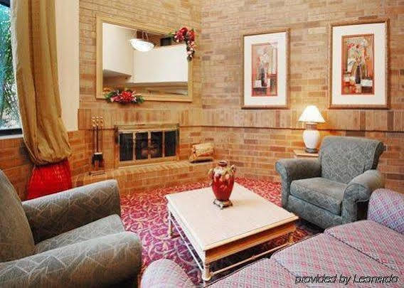 Comfort & Northfield Denver