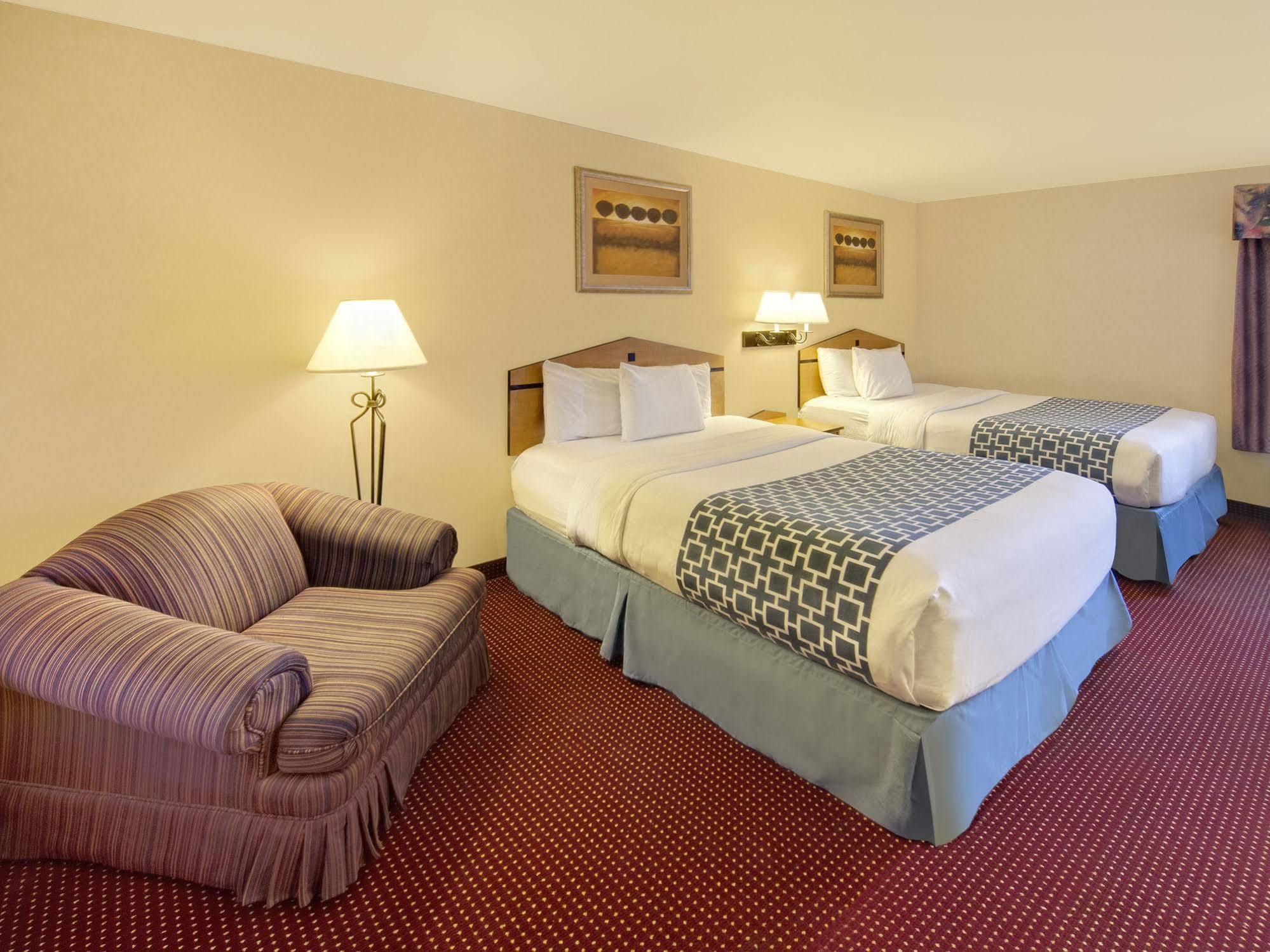 Americinn & International Airport Hotel Denver