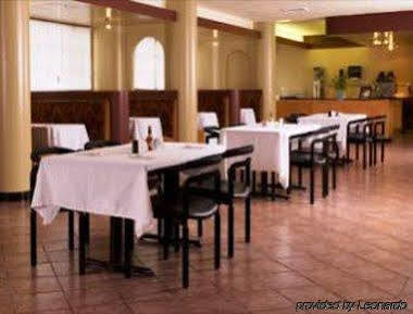 Ramada By Wyndham Downtown Denver