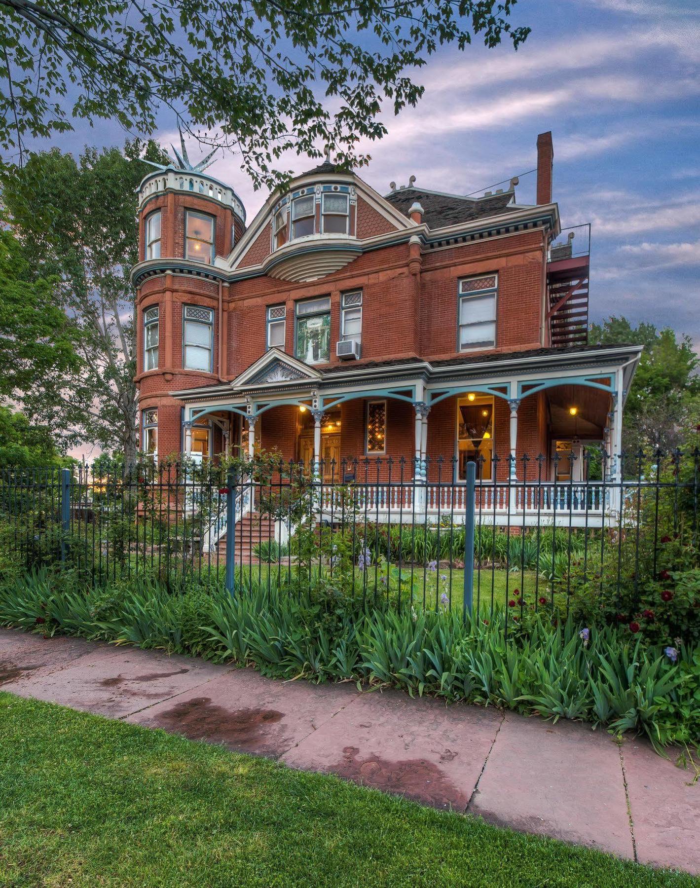 Lumber Baron And Gardens 3*