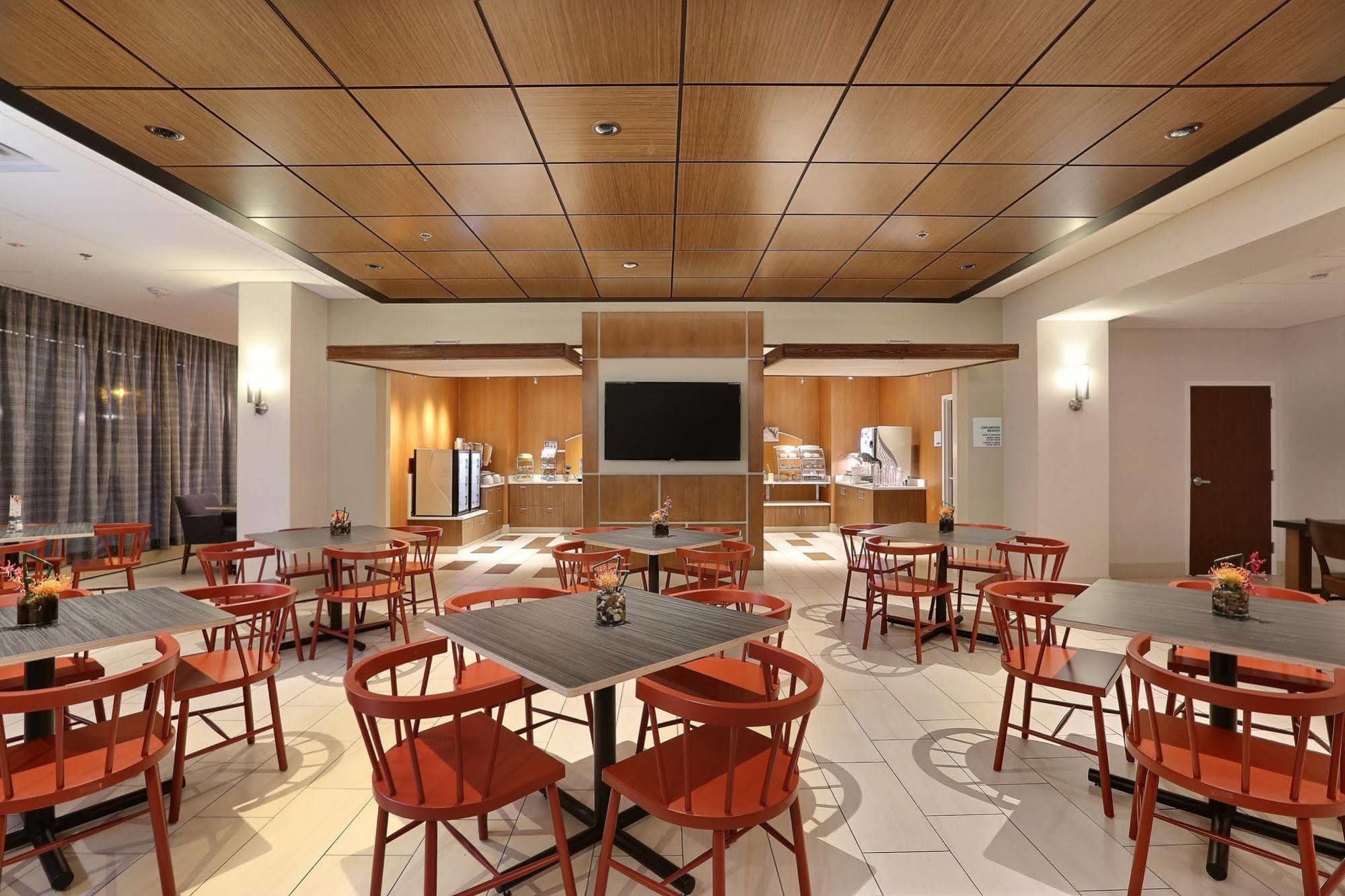 Express Downtown By Ihg