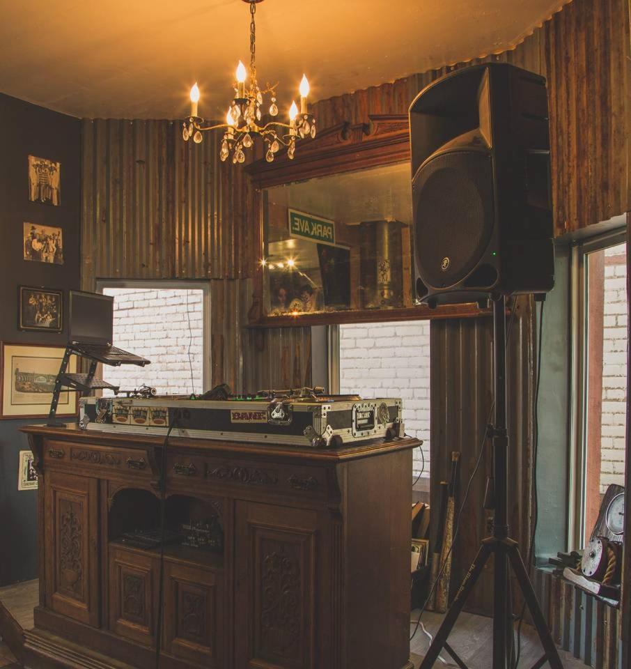 Stout House Bed & Breakfast