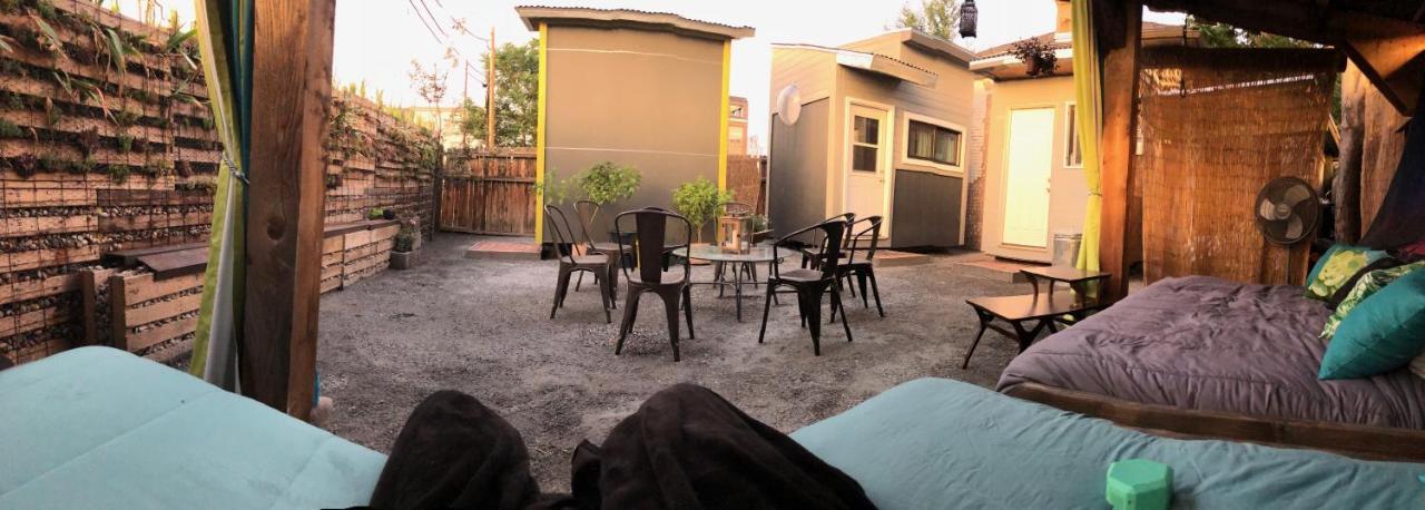 Bed & Breakfast Stout House Denver
