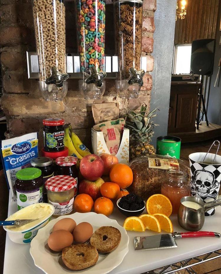 Stout House Bed & Breakfast