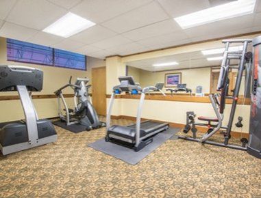 Hotel Ramada By Wyndham Downtown