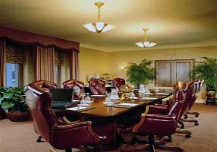 Express Downtown By Ihg Hotel Denver
