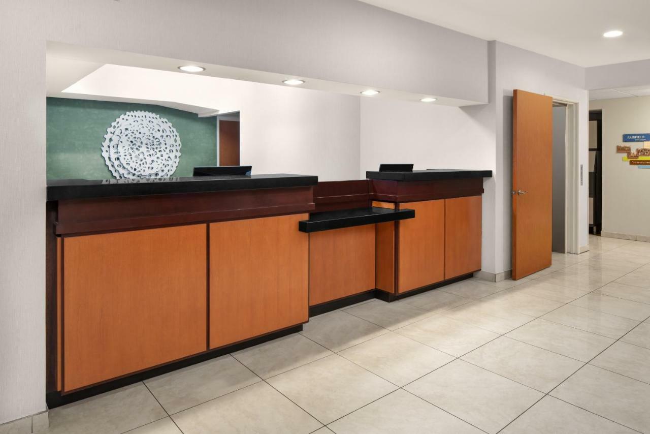 Fairfield & Airport Hotel 3*
