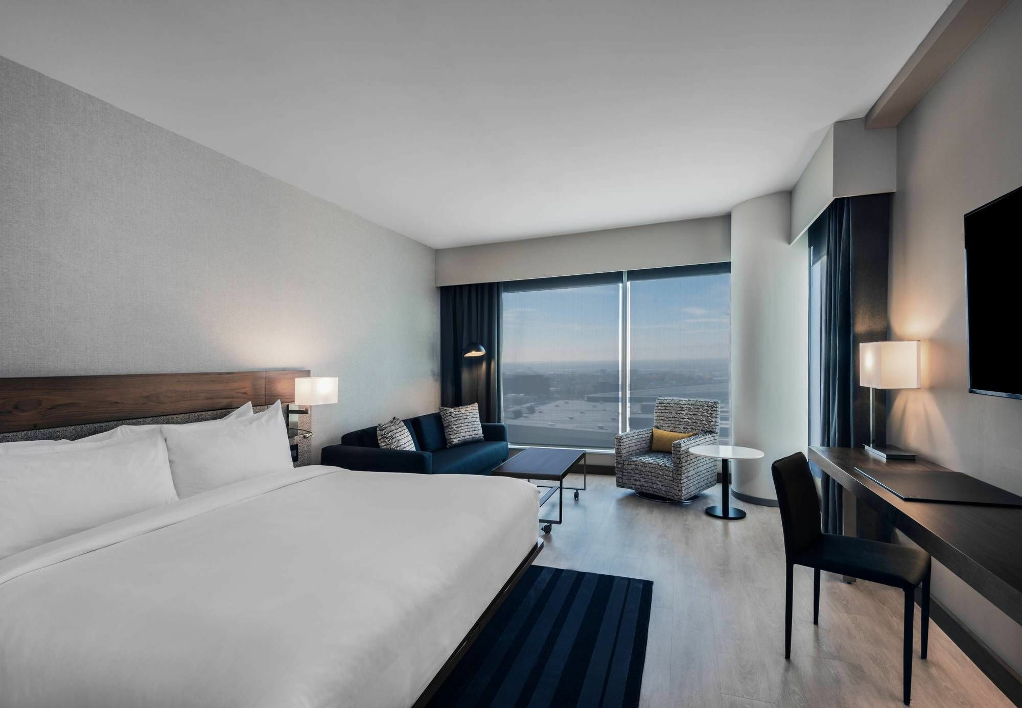 Ac By Marriott Downtown