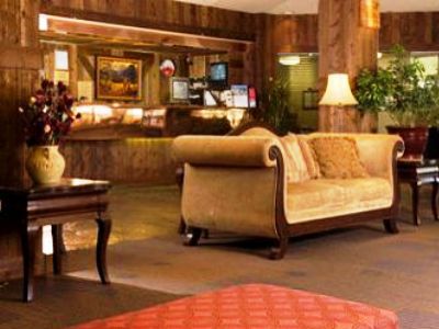 Ramada By Wyndham Downtown